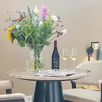 Bens The Walton Appartement *