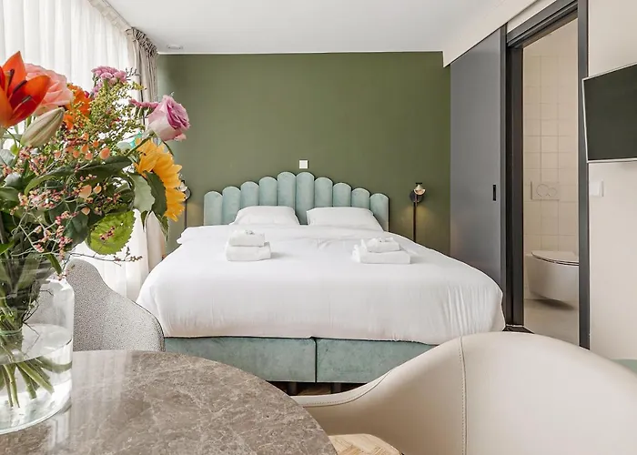 Bens The Walton Daire