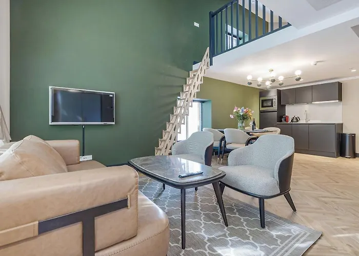 Bens The Walton Daire *