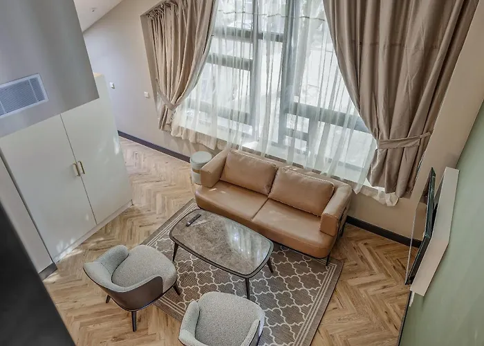 Bens The Walton Daire